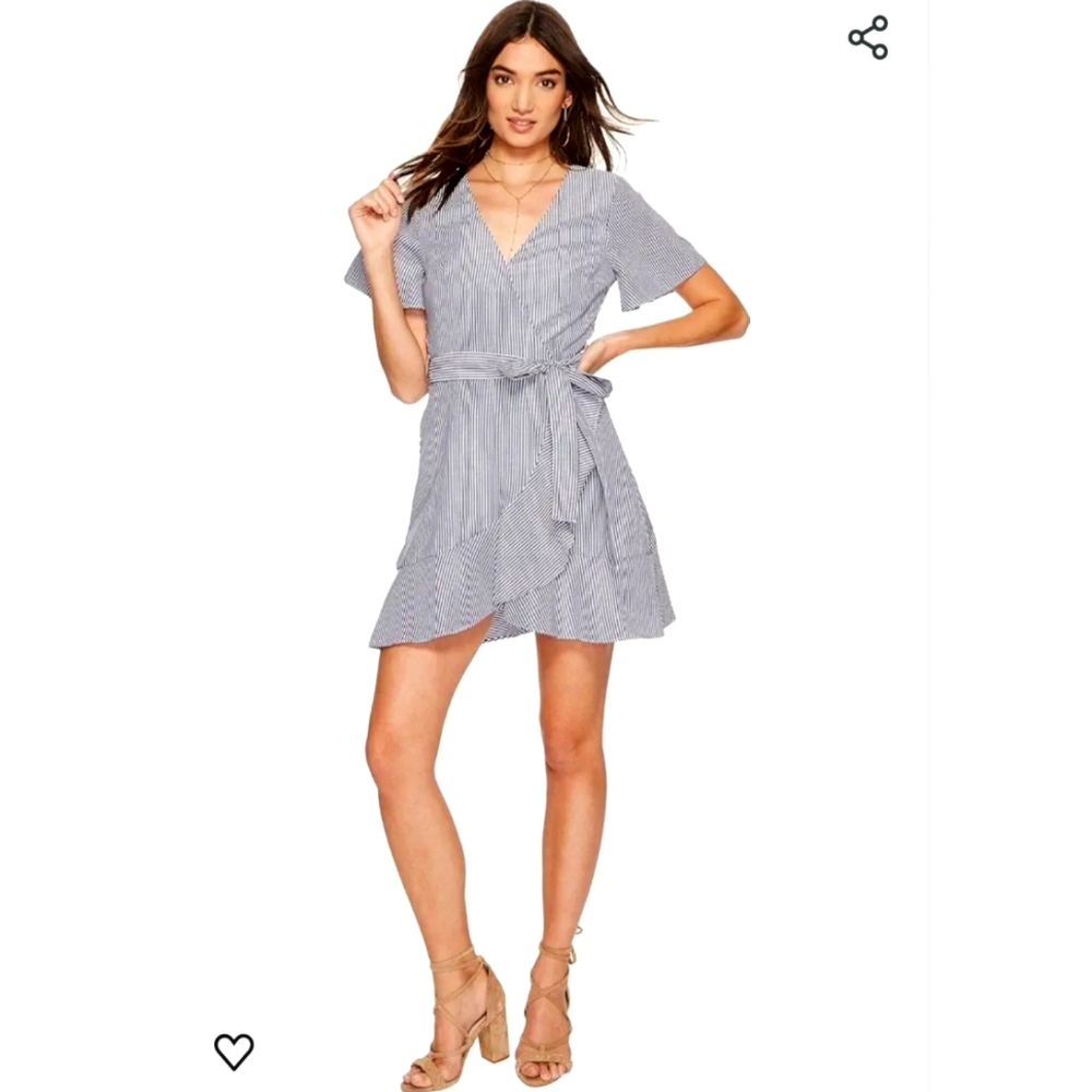 J.O.A. Navy Blue White Pin Stripe Short Sleeve Flutter Wrap Dress Size Large